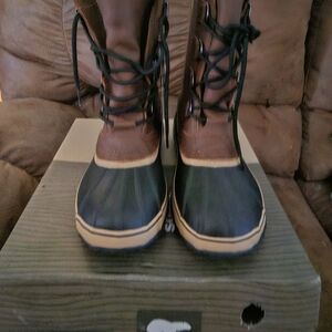 Sorel Men's Two-Tone Waterproof Boots